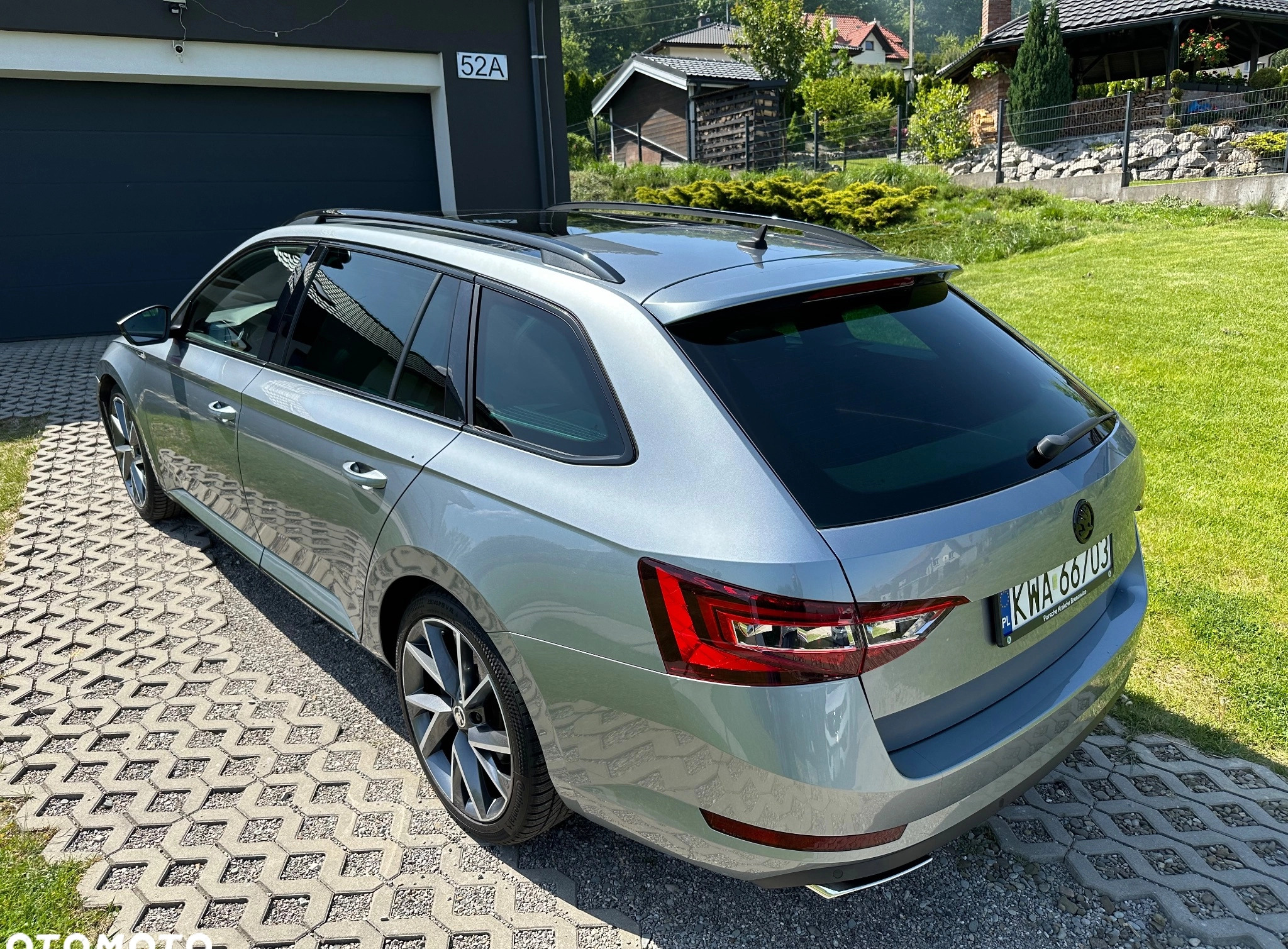 Skoda Superb cena 109400 przebieg: 119600, rok produkcji 2017 z Andrychów małe 781